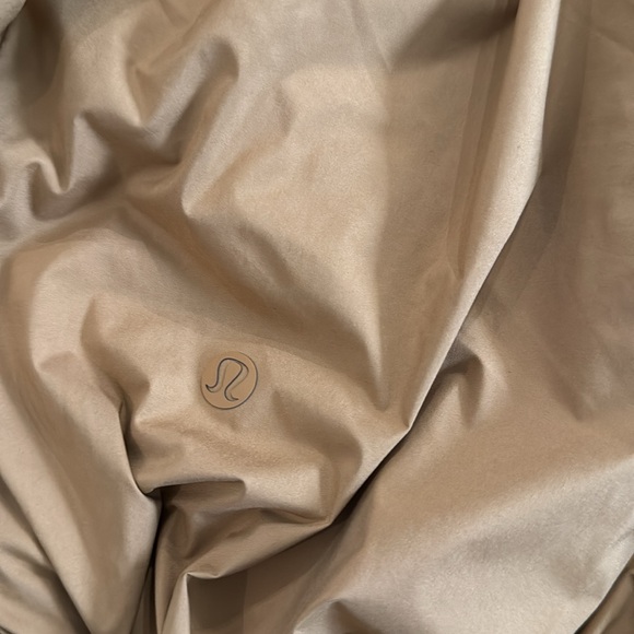 Lululemon Pure Puff Jacket | Size 6 | Spiced Bronze - Picture 11 of 12